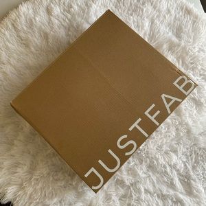 Billie Court Sneakers